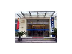 上海嘉定马陆自动门维修  感应门开门时发出响声维修更换轮子图1