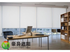 电动卷帘如何安装,办公室电动窗帘,上海电动卷帘,豪异供应图1