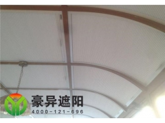 蜂巢天棚帘_电动蜂巢天棚帘_阳光房顶遮阳帘_豪异供图1