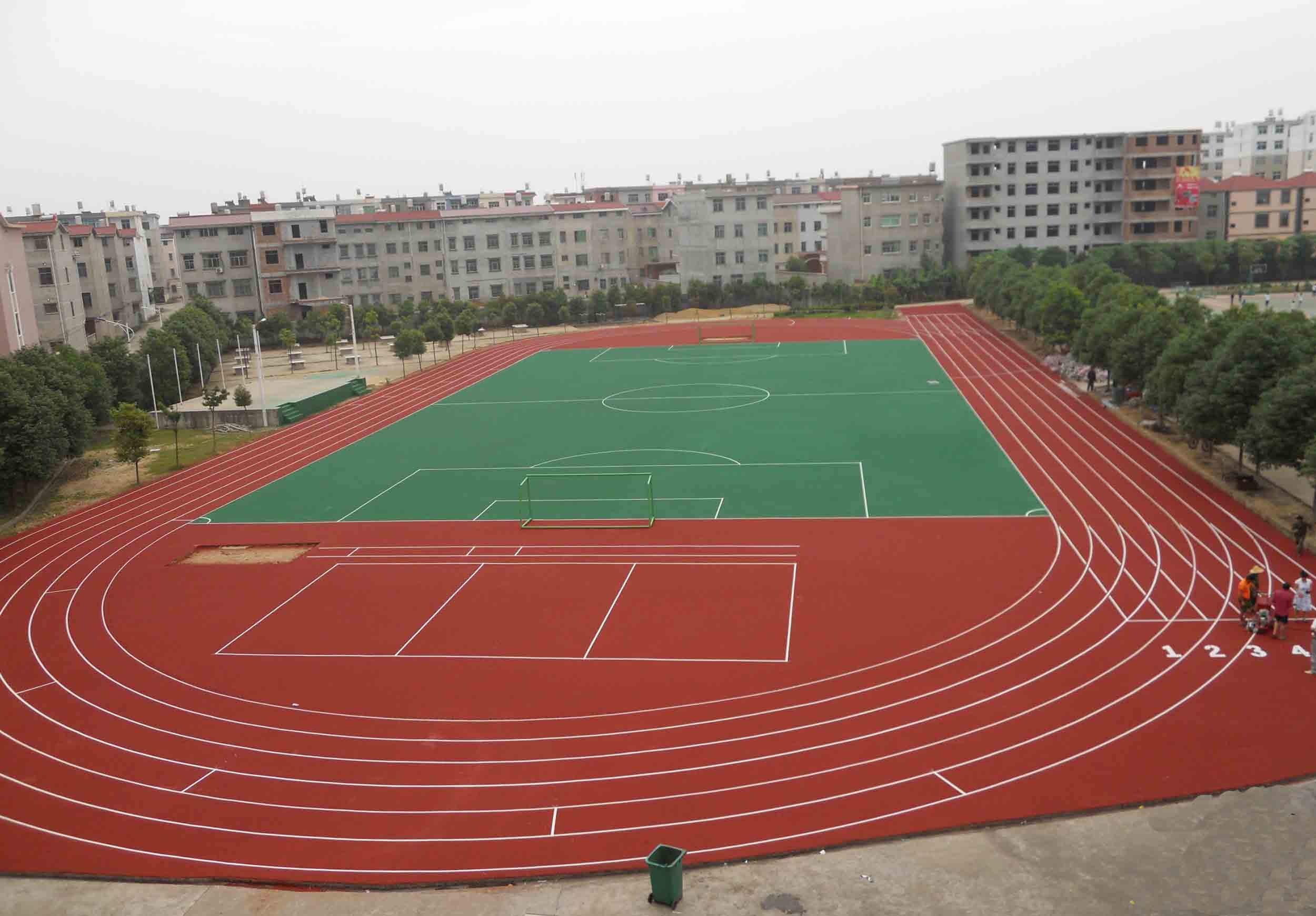 塑胶跑道 塑胶篮球场 学校塑胶操场 网球场 塑胶跑道建设施工图1