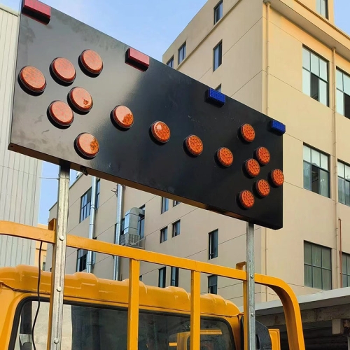 桂林车载led导向牌 工程车施工诱导屏报价图2